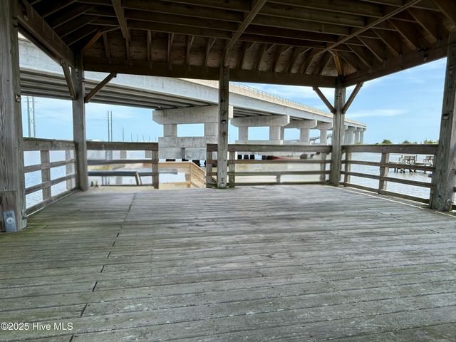 208a Bridgeview Court, Surf City, NC 28445