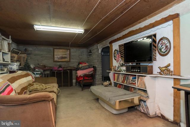 6343 CRAIG AVE, Bensalem, PA 19020