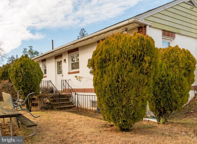 6343 CRAIG AVE, Bensalem, PA 19020