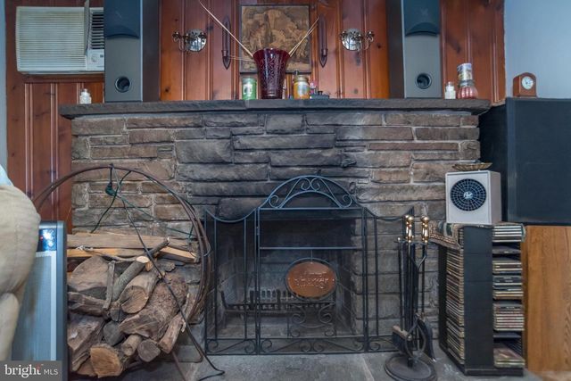 6343 CRAIG AVE, Bensalem, PA 19020