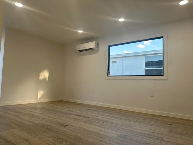 39 Palm Drive, Lake Worth Beach, FL 33461