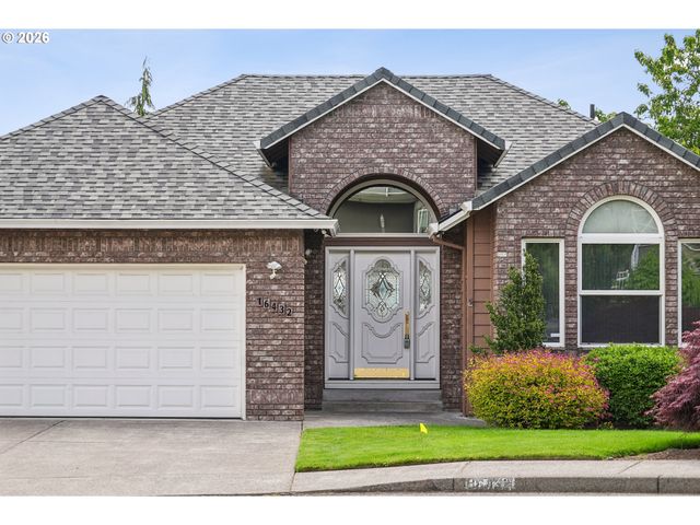 16432 Se MEADOWLAND Ct, Portland, OR 97236
