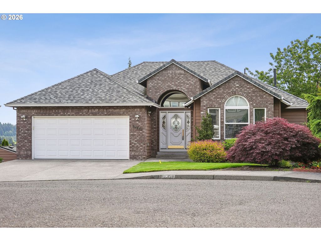 16432 Se MEADOWLAND Ct, Portland, OR 97236