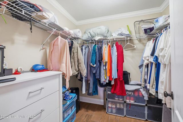 10304 Lake Forest Drive, Ocean Springs, MS 39565