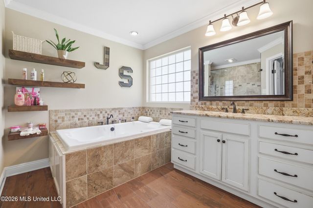 10304 Lake Forest Drive, Ocean Springs, MS 39565