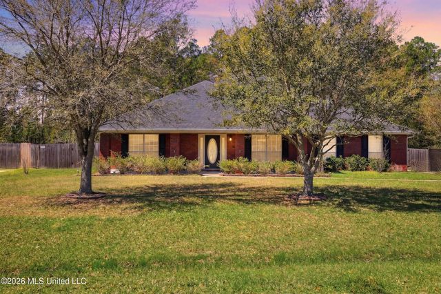 10304 Lake Forest Drive, Ocean Springs, MS 39565