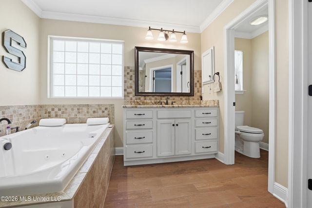 10304 Lake Forest Drive, Ocean Springs, MS 39565