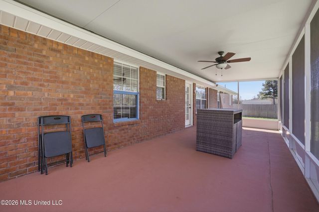 10304 Lake Forest Drive, Ocean Springs, MS 39565