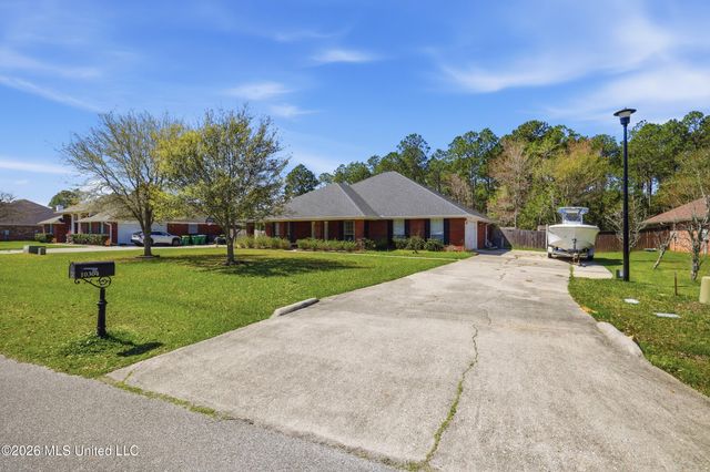 10304 Lake Forest Drive, Ocean Springs, MS 39565