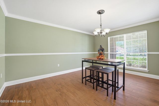 10304 Lake Forest Drive, Ocean Springs, MS 39565