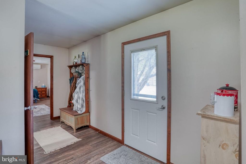 Image 8 of property listing at 12484 GREENSBORO RD, Greensboro, MD 21639