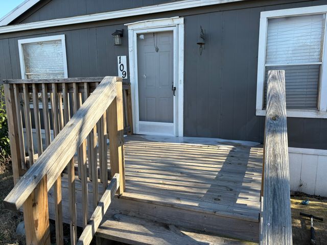 109 T A Carroll Avenue, Corsicana, TX 75110