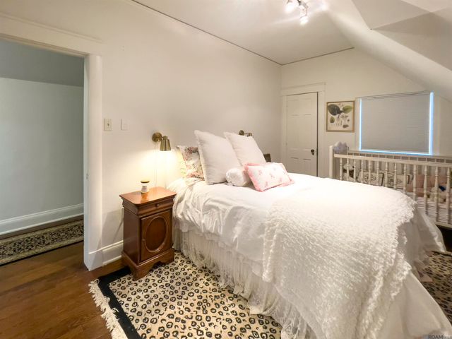7868 Highland Rd, Baton Rouge, LA 70808