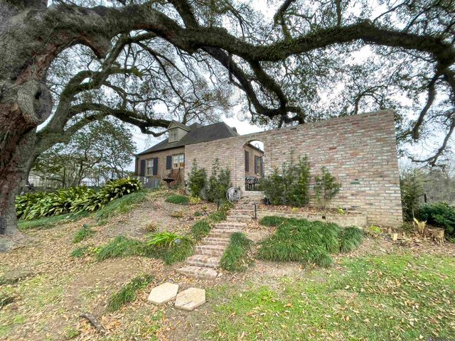7868 Highland Rd, Baton Rouge, LA 70808