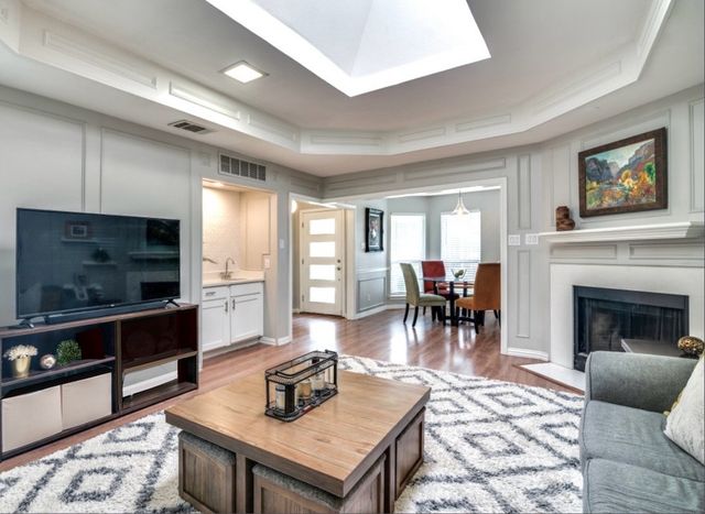 2062 Arbor Creek Drive A, Carrollton, TX 75010