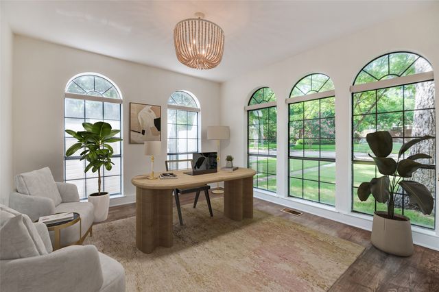 2010 Mayflower Drive, Dallas, TX 75208