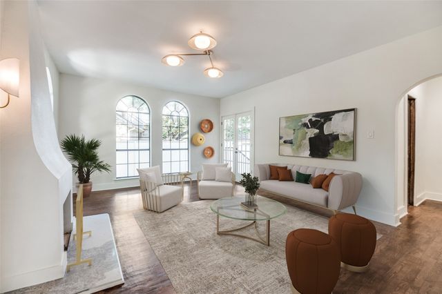 2010 Mayflower Drive, Dallas, TX 75208