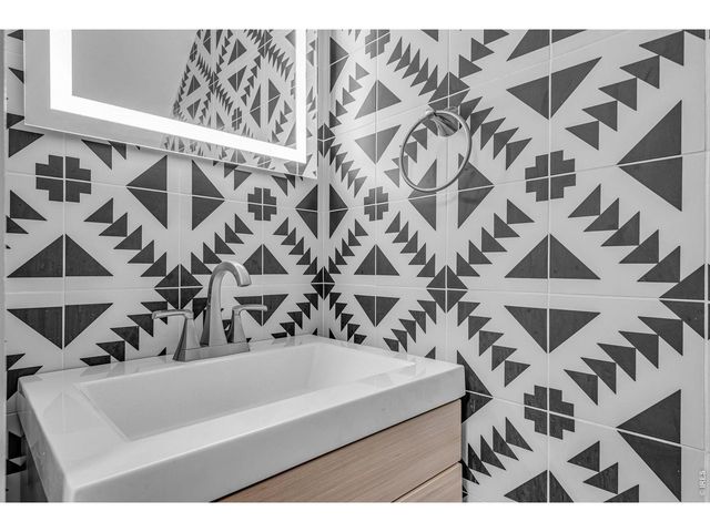 1843 Walnut St B, Boulder, CO 80302