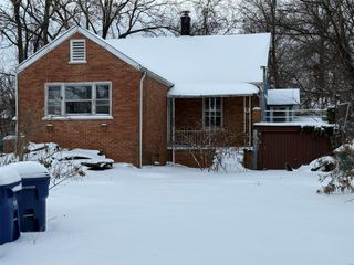 2721 Old Hanley Road, St Louis, MO 63114