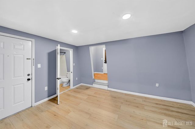 194 High Street 3, Perth Amboy, NJ 08861