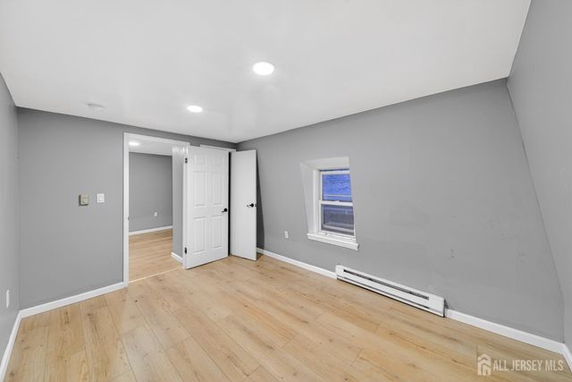 194 High Street 3, Perth Amboy, NJ 08861