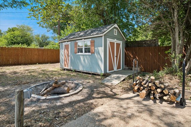 6729 Marilyn Lane, North Richland Hills, TX 76180