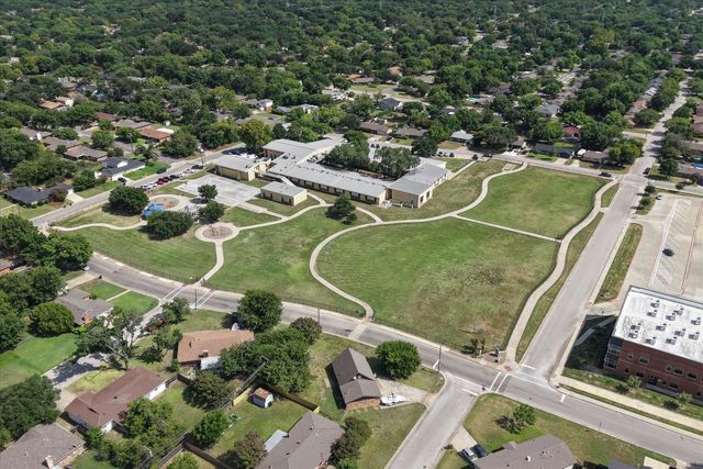 6729 Marilyn Lane, North Richland Hills, TX 76180