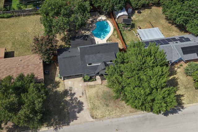 6729 Marilyn Lane, North Richland Hills, TX 76180