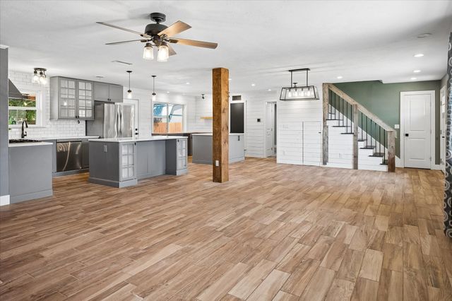 6729 Marilyn Lane, North Richland Hills, TX 76180