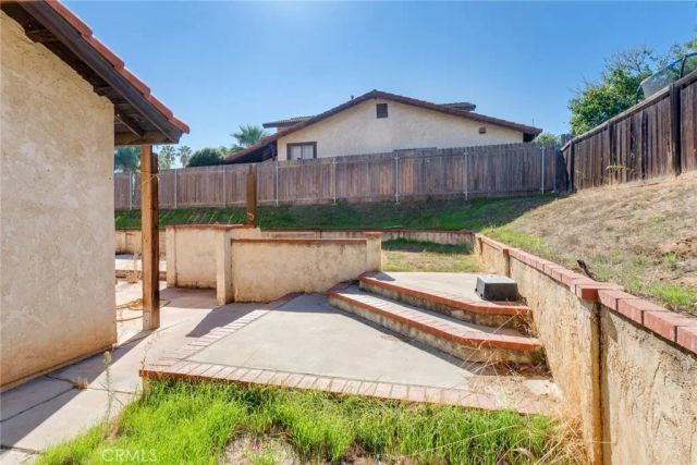 6568 Avenida Mariposa, Jurupa Valley, CA 92509