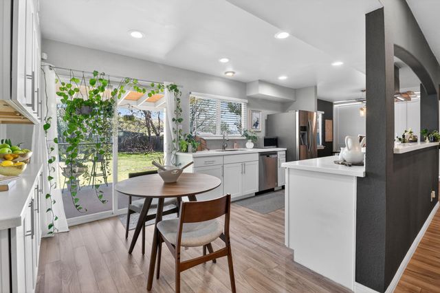 12329 Deerbrook TRL, Austin, TX 78750