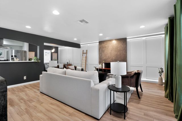 12329 Deerbrook TRL, Austin, TX 78750