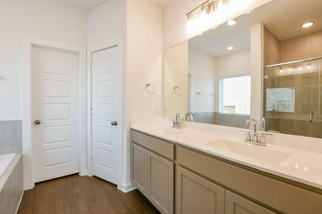 1642 Birch Wood Drive, Rosenberg, TX 77471