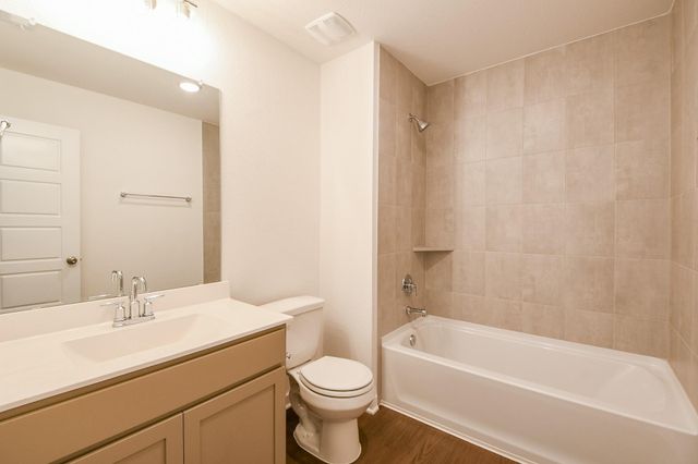 1642 Birch Wood Drive, Rosenberg, TX 77471