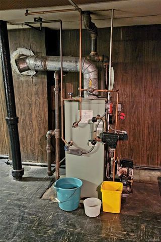 5940 Flushing Avenue, Maspeth, NY 11378