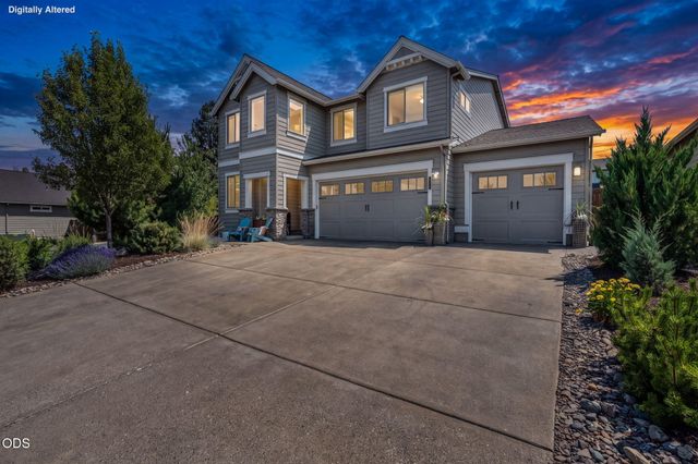 20867 SE Sunniberg Lane, Bend, OR 97702