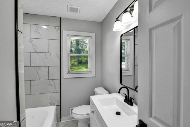 662 Melrose Drive, Forest Park, GA 30297