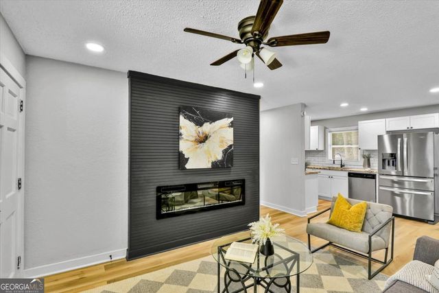 662 Melrose Drive, Forest Park, GA 30297