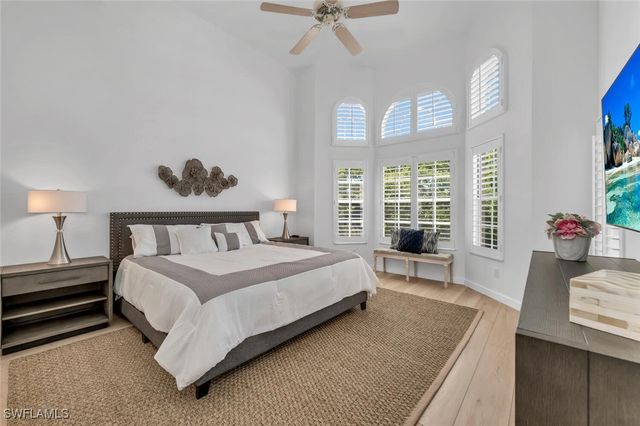 6010 Chardonnay LN 304, Naples, FL 34119