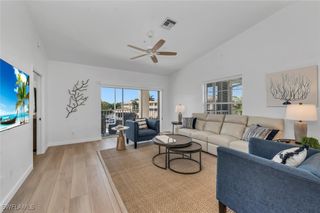 6010 Chardonnay LN 304, Naples, FL 34119