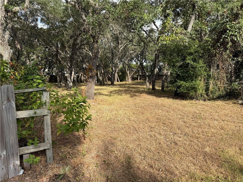 601 N 10th St, Fulton, TX 78358 — photo 5