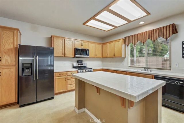 16402 Sheffield, Delhi, CA 95315