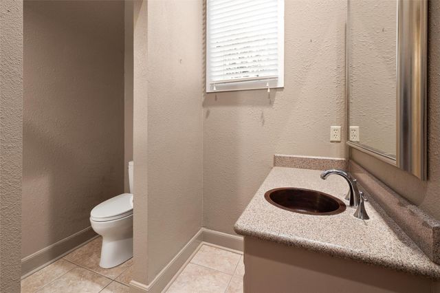 5900 Westslope DR, Austin, TX 78731