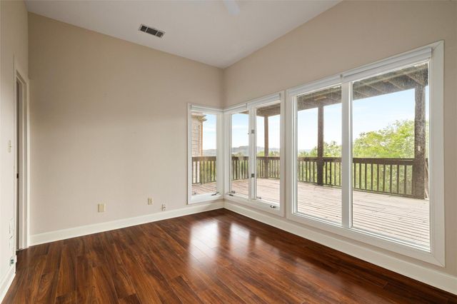 5900 Westslope DR, Austin, TX 78731