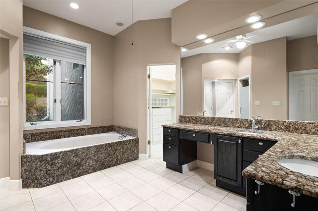 5900 Westslope DR, Austin, TX 78731