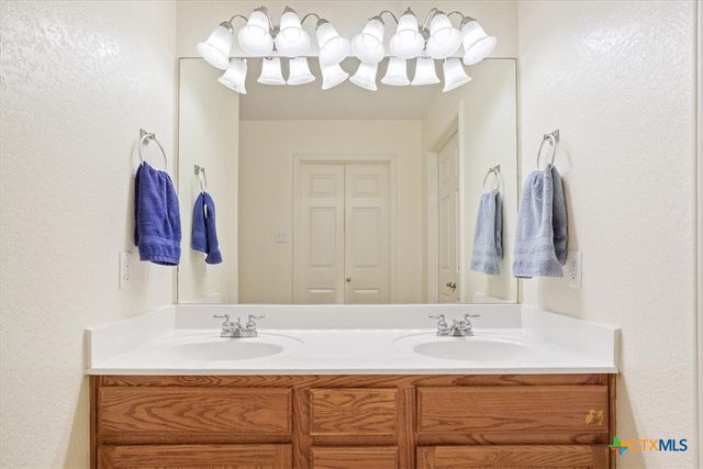 2817 N 12th Street, Temple, TX 76501