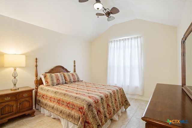 2817 N 12th Street, Temple, TX 76501