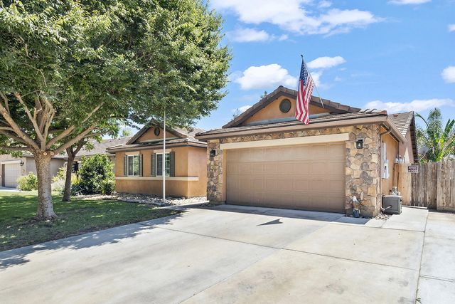 4237 E Murray Avenue, Visalia, CA 93292