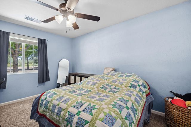 4237 E Murray Avenue, Visalia, CA 93292