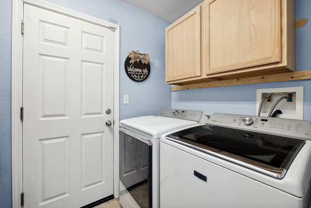 4237 E Murray Avenue, Visalia, CA 93292